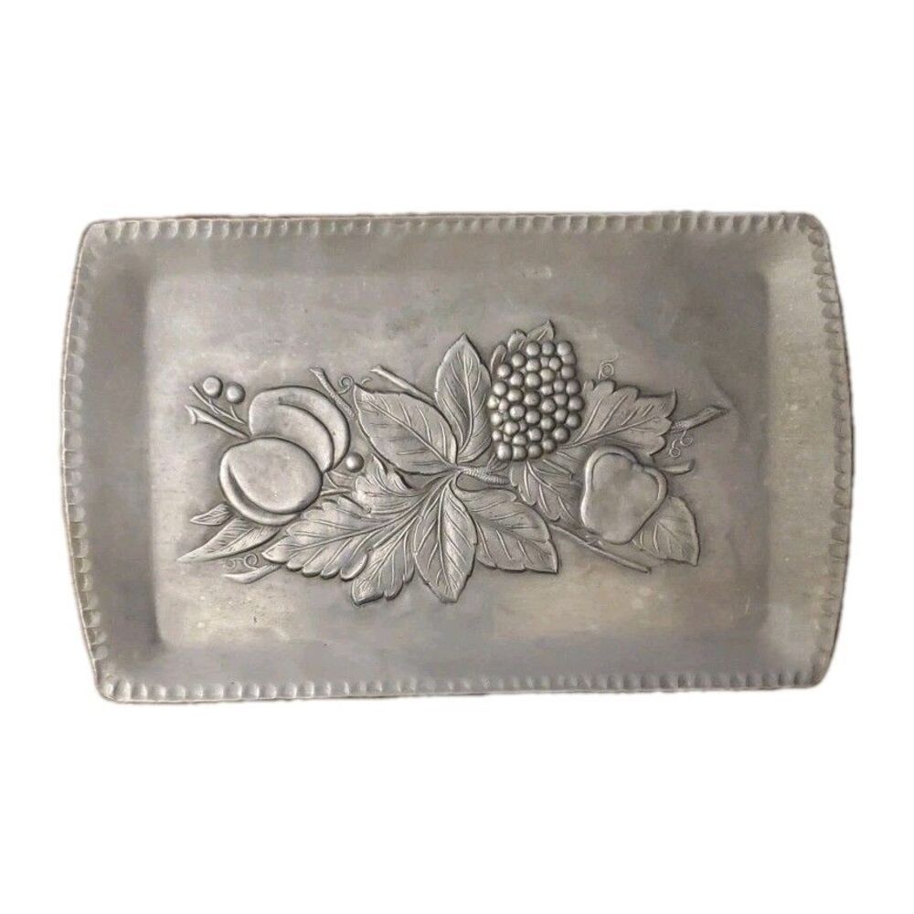 Everlast Metal Hand Forged Small Aluminum Tray Fruit Cottage core Vanity Serving